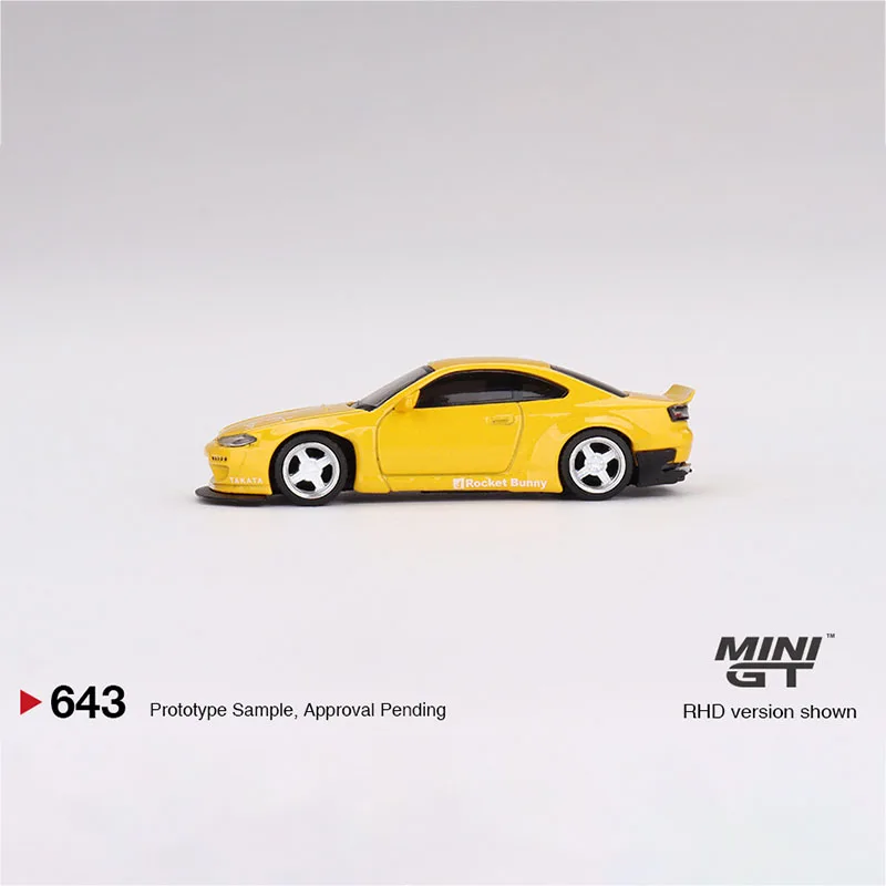 MINI GT 1/64 #643 Nissan Silvia (S15) Rocket Bunny Bronze Yellow Die-cast Alloy Car Model Collection Display Gift