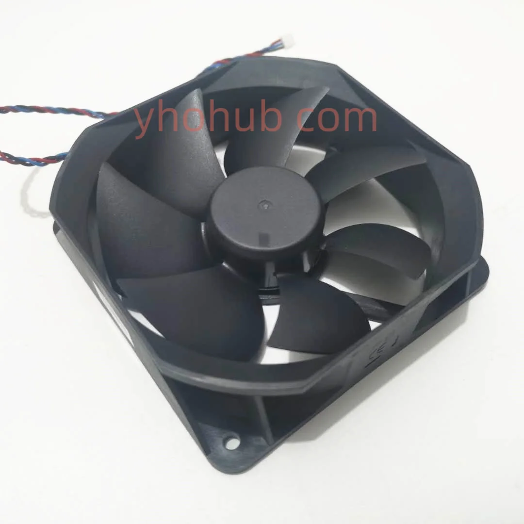 

SUNON EFA5321B2-Q010-F99 DC 12V 3.60W 3-Wire 105x105x32mm Server Cooling Fan