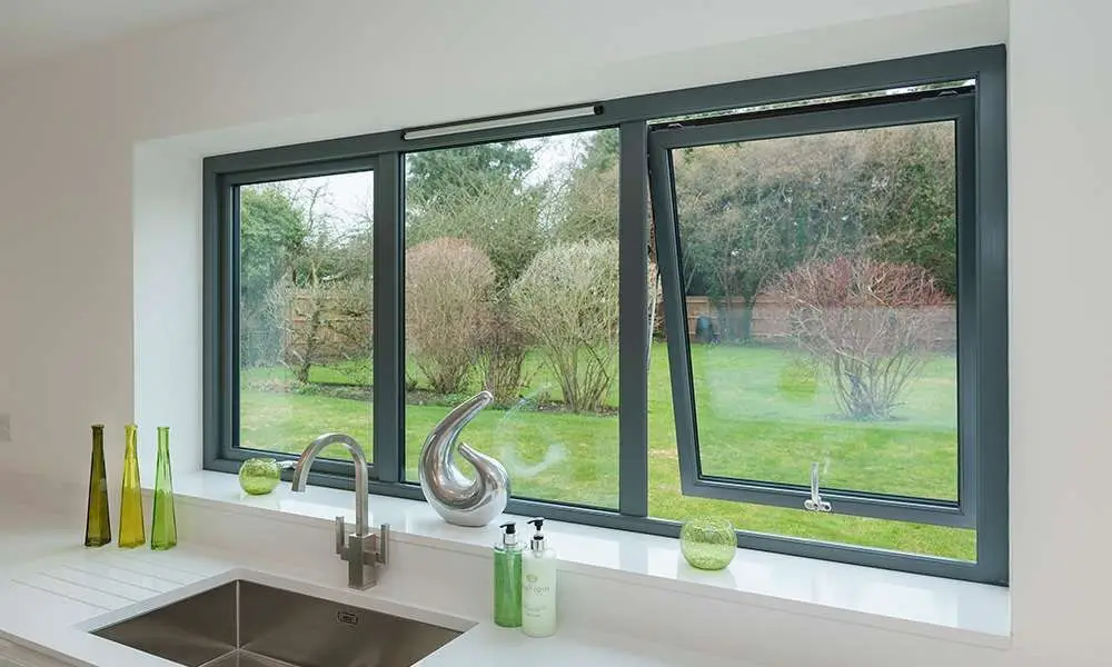 Sleek Aluminum Alloy Frame Double Tempered Glass Casement Window High-strength Wind Resistant Waterproof Window with Wide Vision