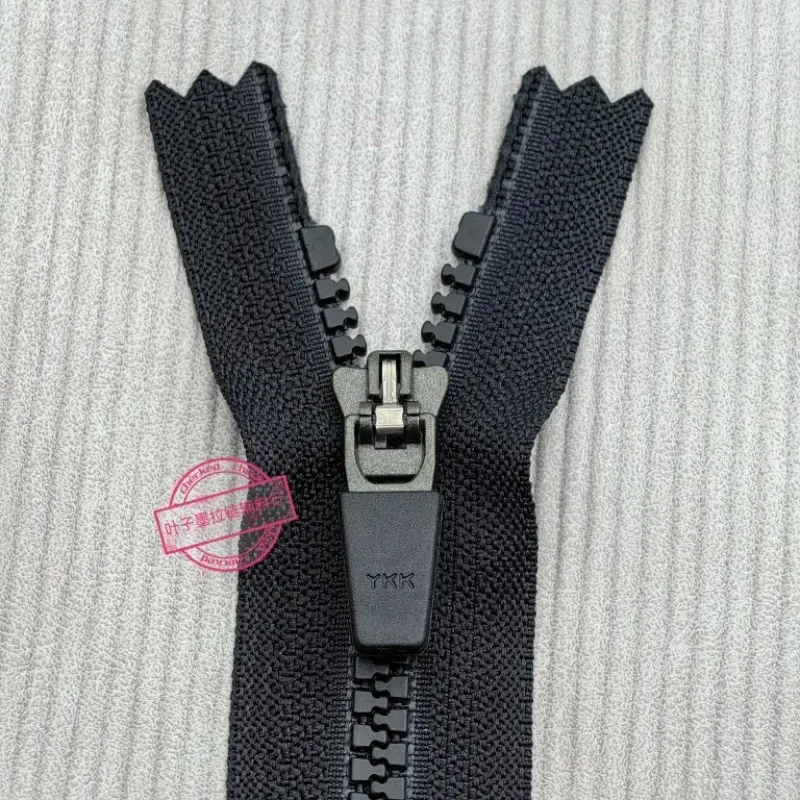 

YKK Black No. 5 Resin Zipper, Closed Tail Spring Scalp Mark Semi-automatic Head, Trouser Pocket Pocket Neckline Zipper