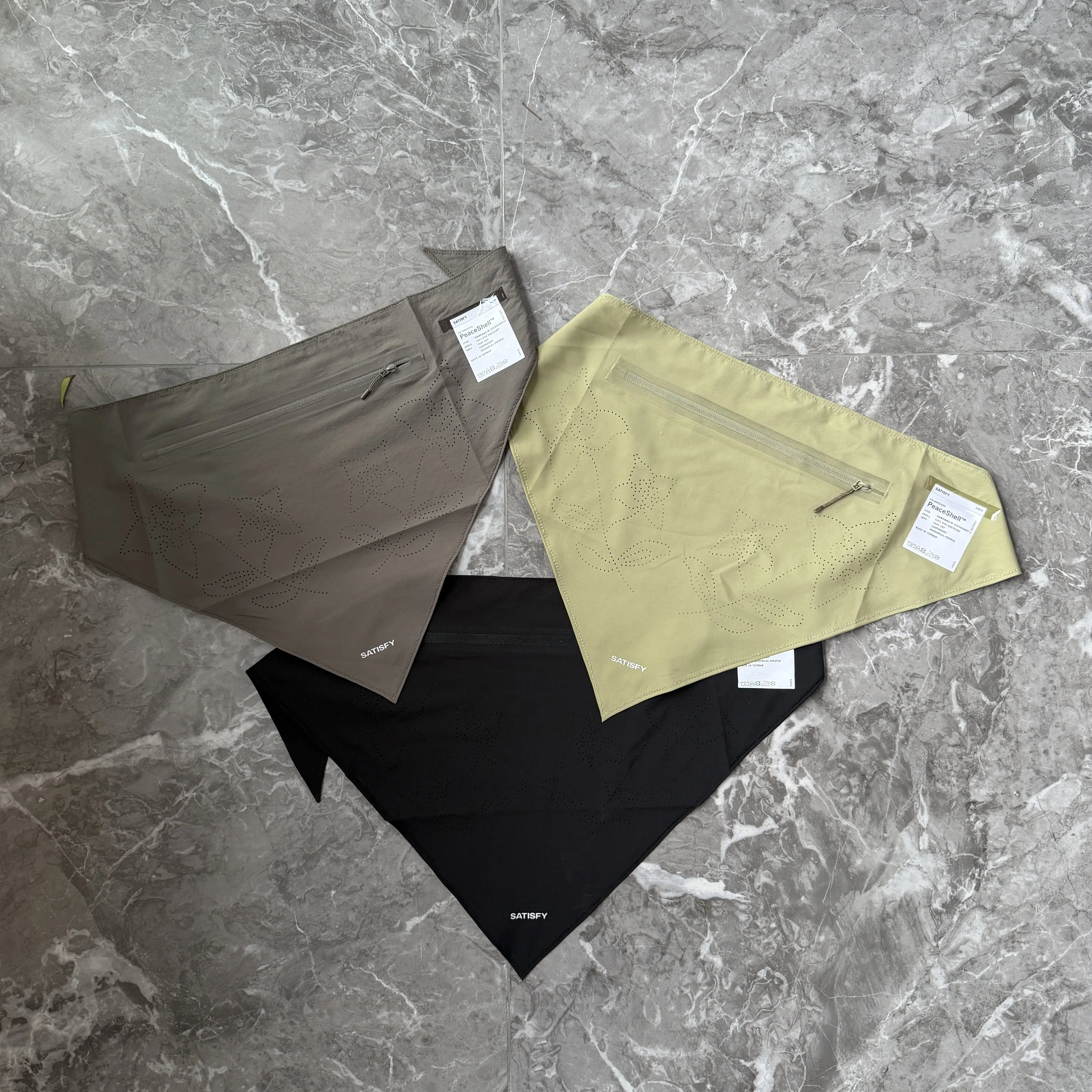 Satisfy Running PeaceShell Bandana Hollow Out Sport Scarf Innovative Pioneer Running Neck Gaiter
