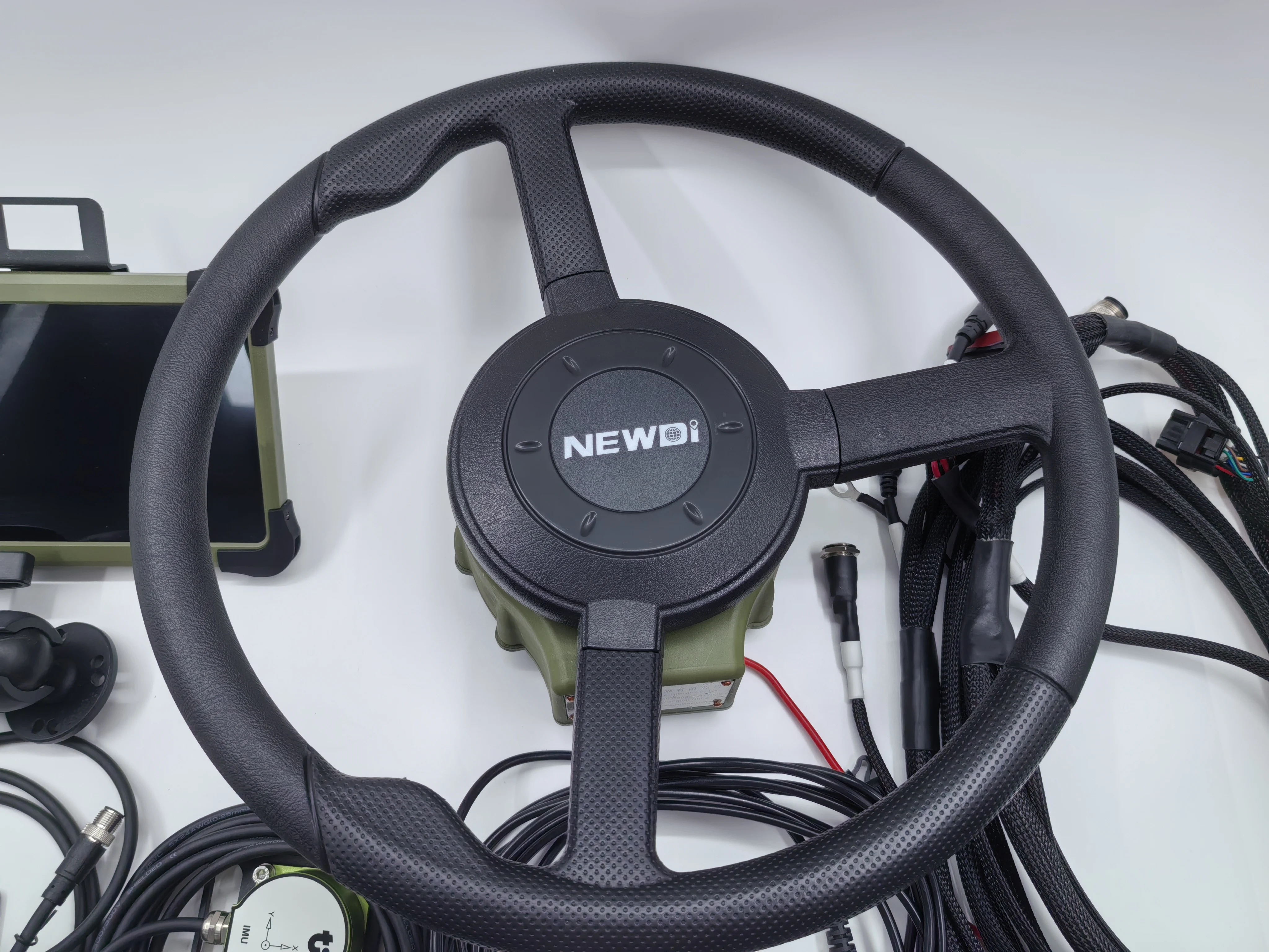 Tractor Guidance Gps System Precision Tractor Auto Steering Navigation System Newdi NG3A Tractor Automatic Steering FJD