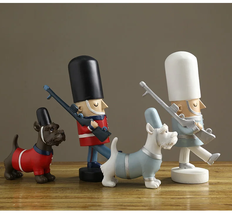 

American Nutcracker puppet knick-knack British home living room decoration creative red