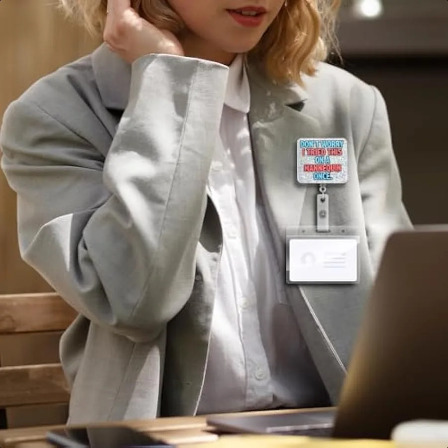 لا تقلق، لقد حاولت ذلك على عارضة أزياء مرة واحدة، بكرات شارة قابلة للسحب مع مشبك حامل شارة مضحك لـ EMT EMS RN Phlebo #5