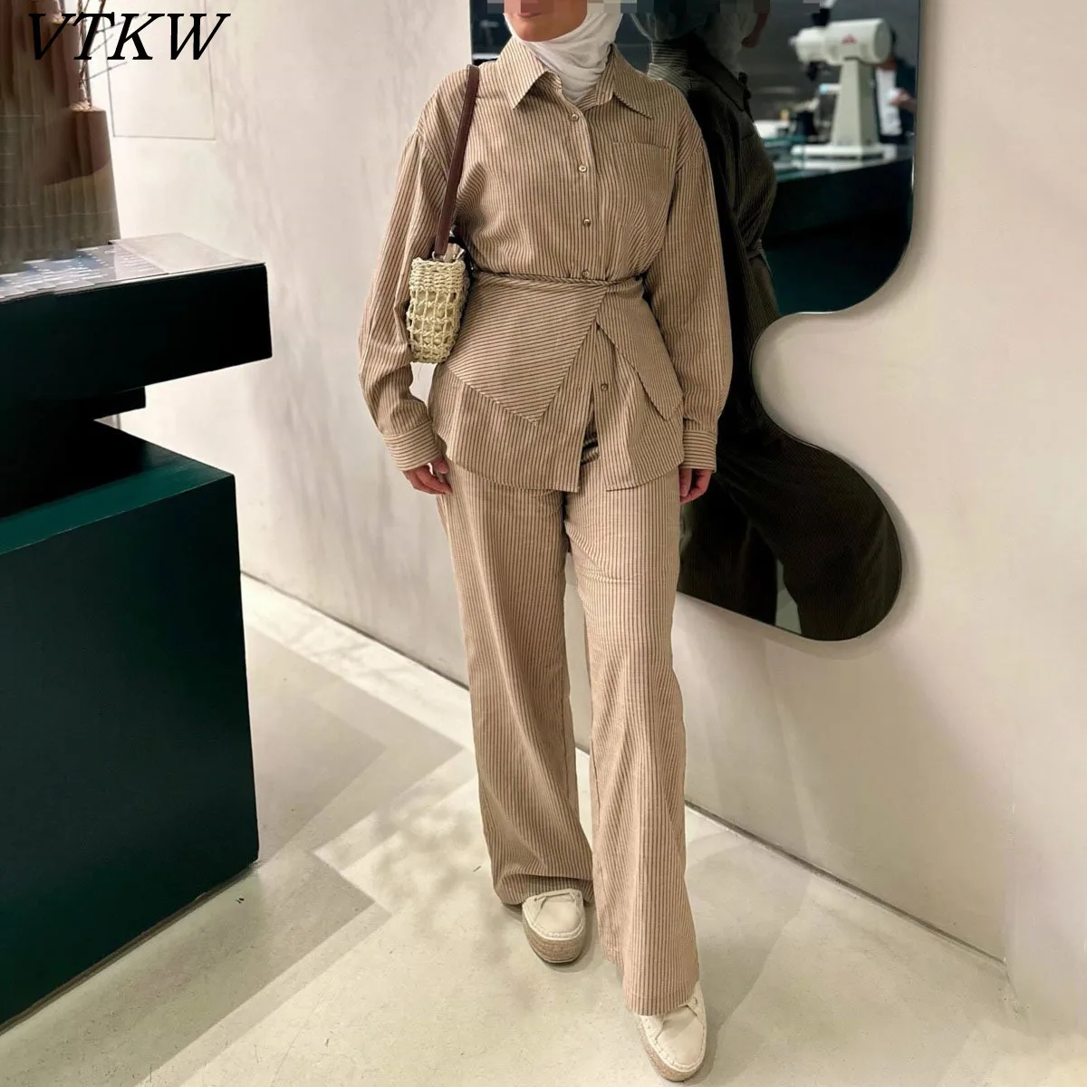 

KWTX Women’s 2025 New Striped 2-Piece Pants Set Color Block Button Front Lapel Shirt Top Wide Leg Pants Casual Elegant Autumn