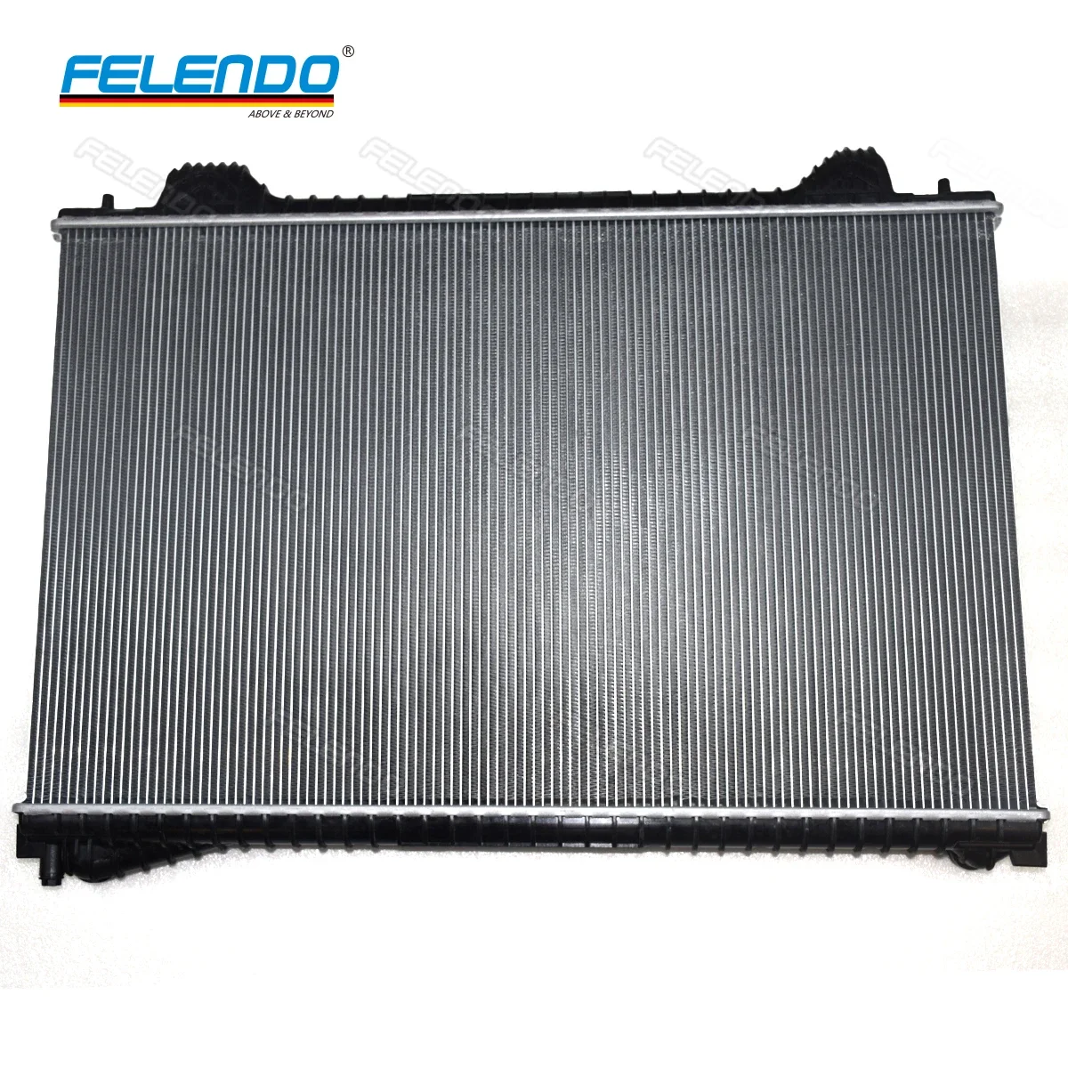 

T2H7868 radiator for Jaguar Xe XF 2016 2.0L AJ20D4 Diesel
