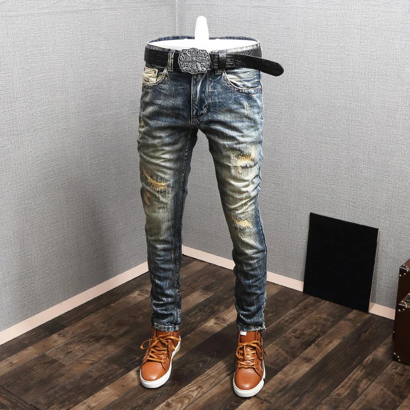 Streetwear moda masculina calças de brim retro azul fino ajuste destruído rasgado jeans retalhos designer vintage casual denim calças hombre