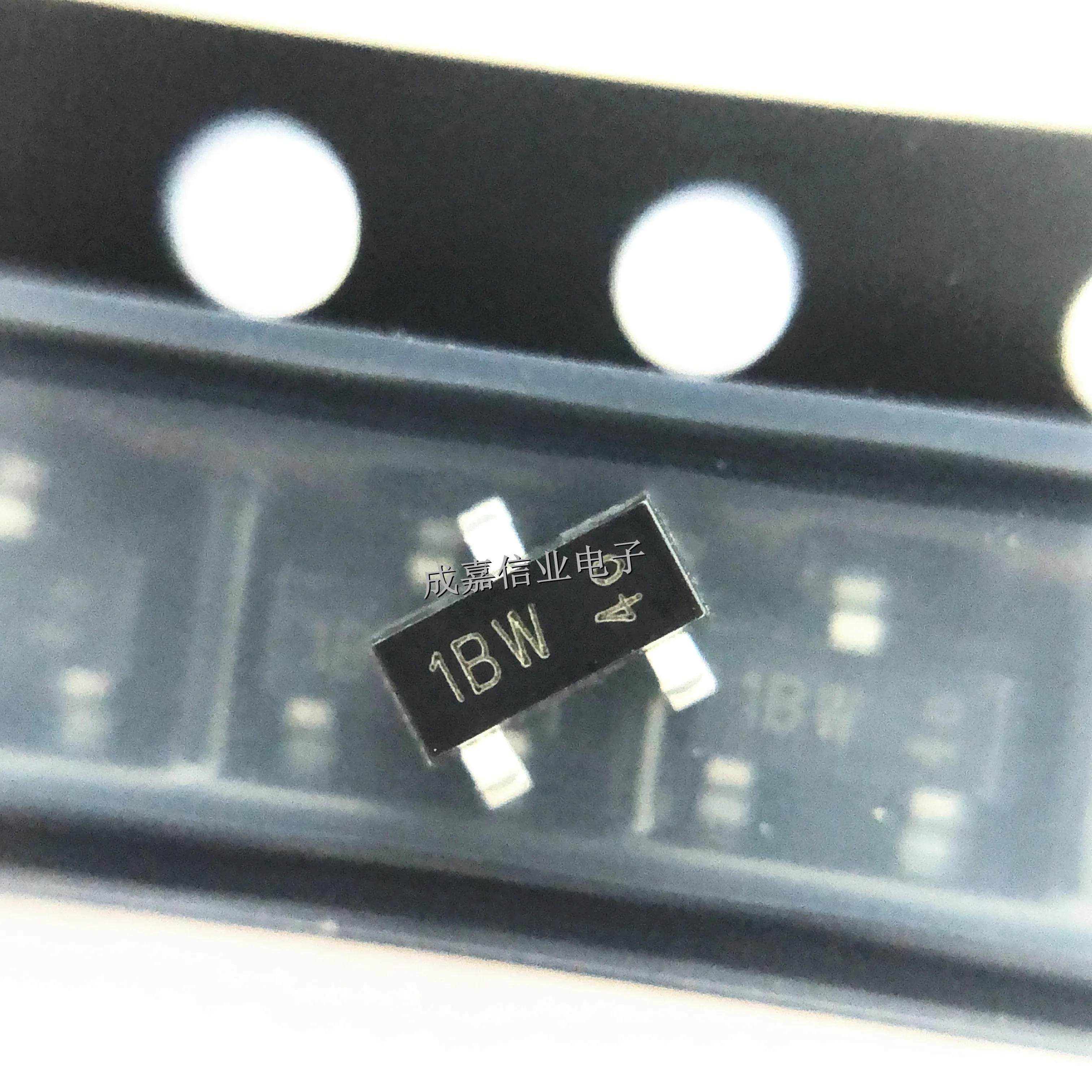 100 Cái/lốc BC846B SOT-23-3 Đánh Dấu; 1BW NPN Transistor Lưỡng Cực-BJT Xuyên GP BJT NPN 65V 0.1A 250MW Ô Tô 3