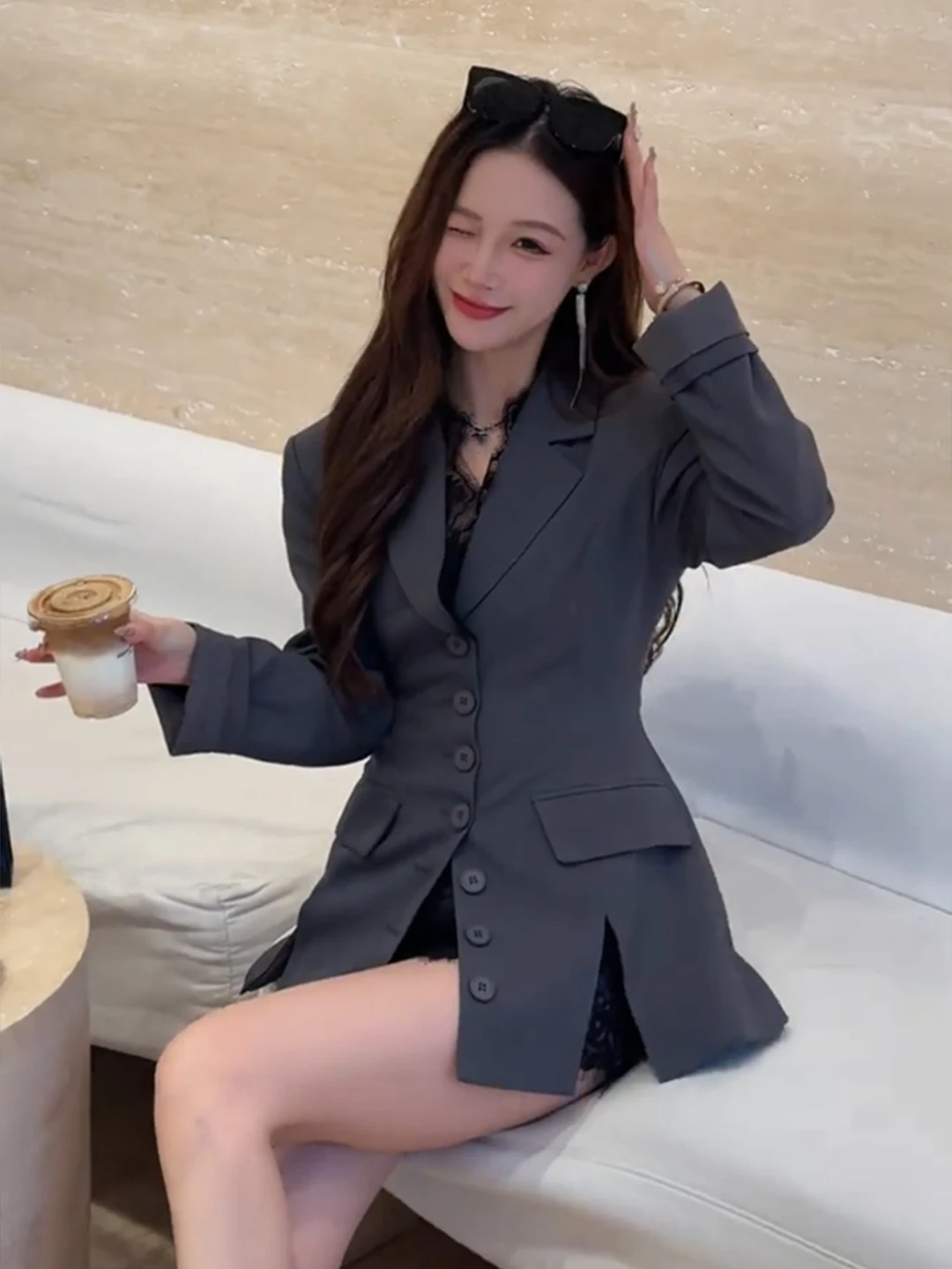 

Elegant Lace Suit Jacket And Half Skirt Two-Piece Set for Women High Waist Design Sexy Style Autumn Winter Collection