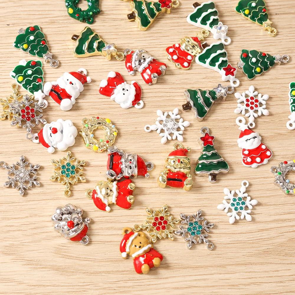 Tusember 5 Stück Emaille-Weihnachtsanhänger mit Weihnachtsmann, Schneeflocke und Schneemann für Weihnachtshalsketten, Ohrringe, Armbänder und Bastelarbeiten – Detail 2