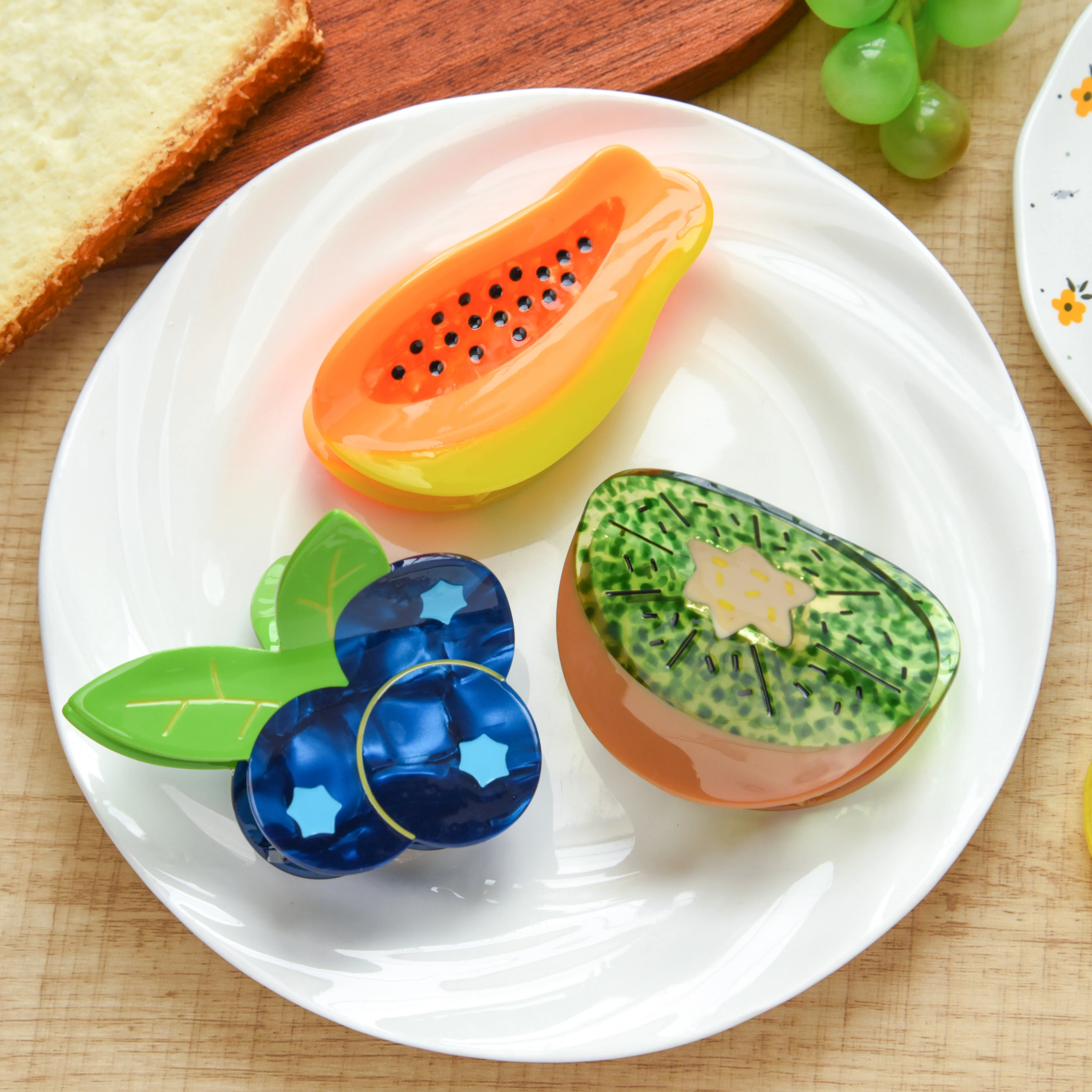 

Muweordy New Design Sweet Fruit Series Hair Claw Temperament Acetate Claw Clips Blueberry Clip Hair Accessories for Women Girls