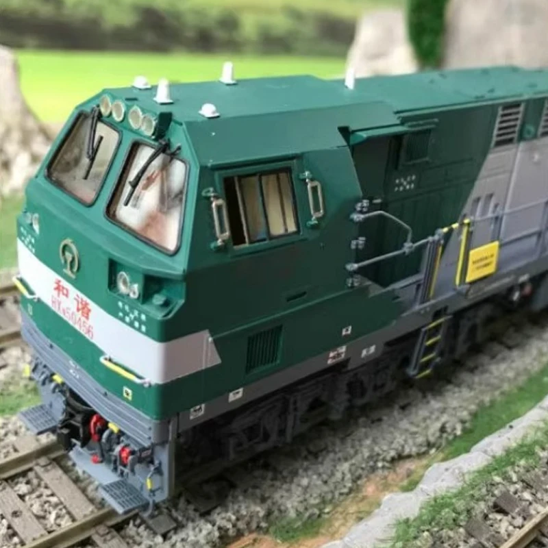 HO نوع 1:87 لعبة قطار الوئام 5 قاطرة ديزل مادة النحاس النقي نموذج القطار الأخضر لعبة الصبي هدية #3