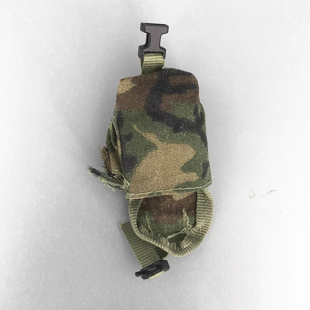 For Sale 1/6th DML Modern US. Army Camo Waist Pack Sundries Bag Accessories Model For 12