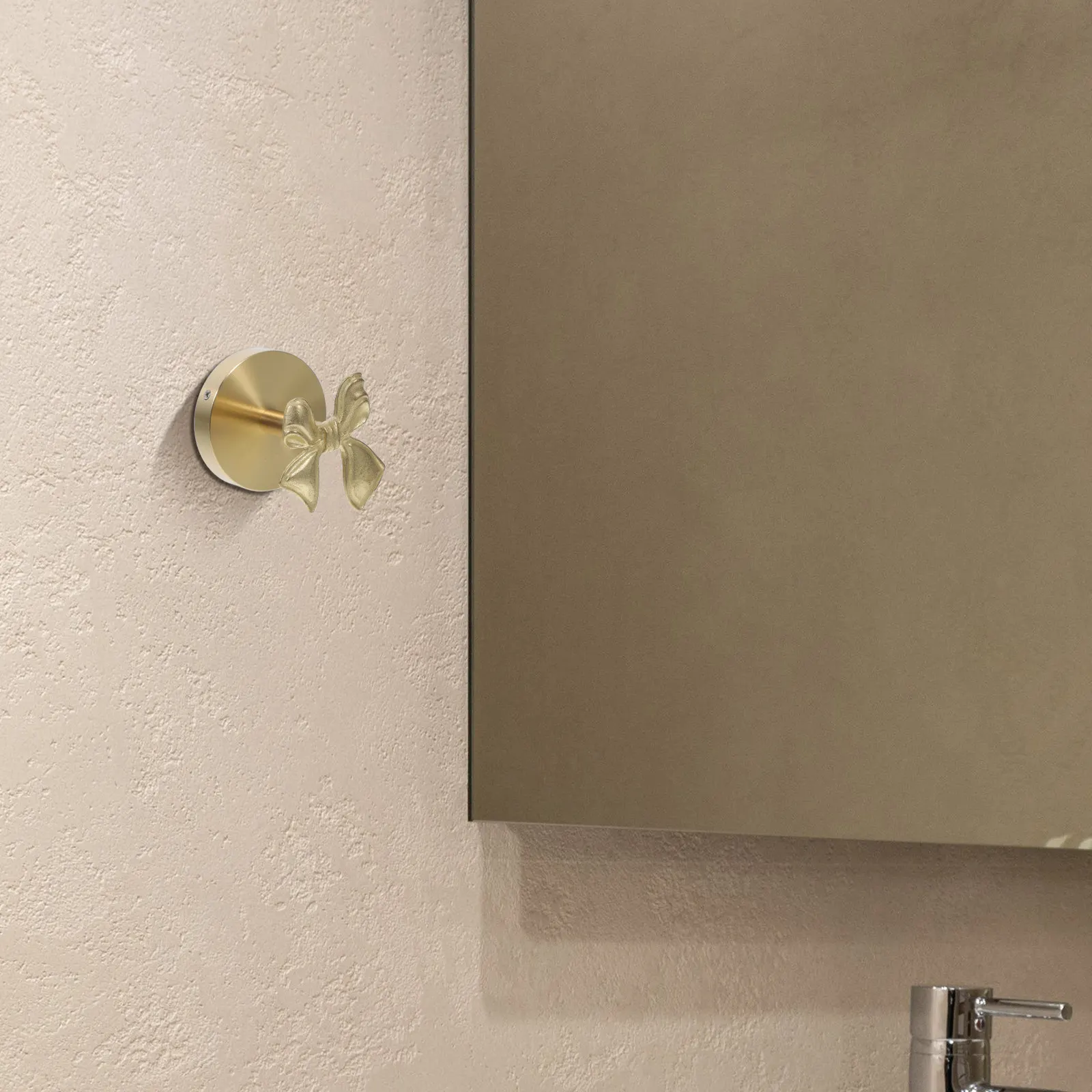 

Brass Wall Hooks Set Decorative Bowknot Design No Drill Installation Entryway Towel Hanger Robe Hook Clothes Bag Organizer Home