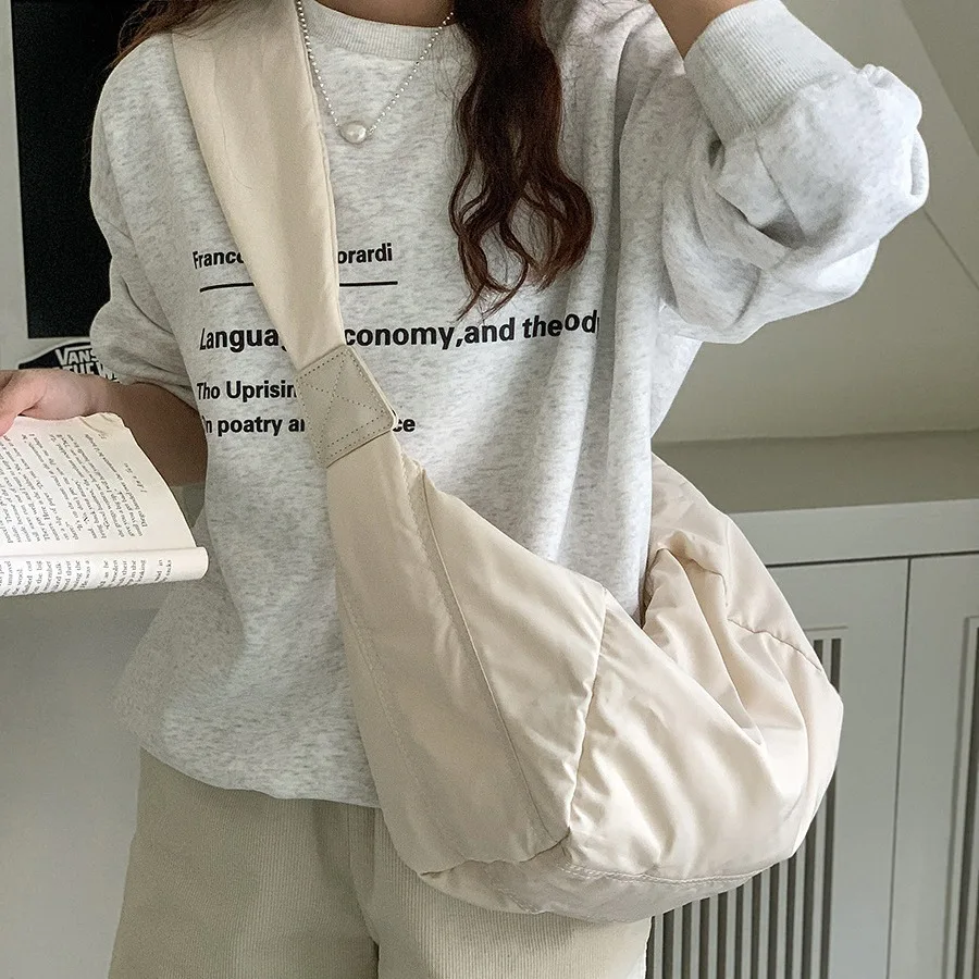 

Brand New Women's Large-capacity Adjustable Shoulder Nylon Dumpling Bag Size 45/16/25.5CM повседневная сумка