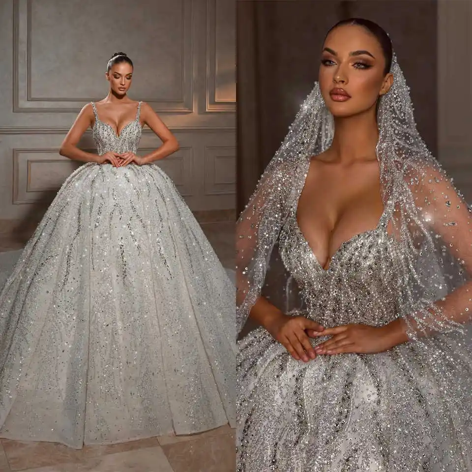 

Royal Ball Gown Wedding Dress With Veil Crystal Beaded Sequins Spaghetti Strap Bride Gowns Sweep Train Bridal Dresses Customized