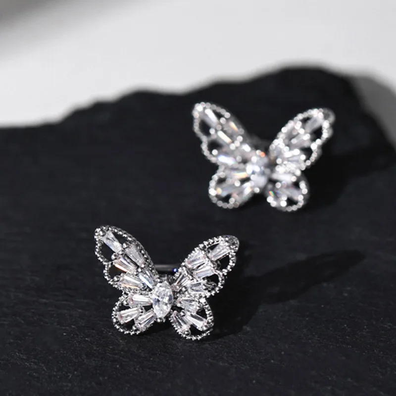 2026 New Fashionable Zircon Butterfly Earrings High End Elegant Trendy Star Same Style T-shaped Shining Women's Jewelry