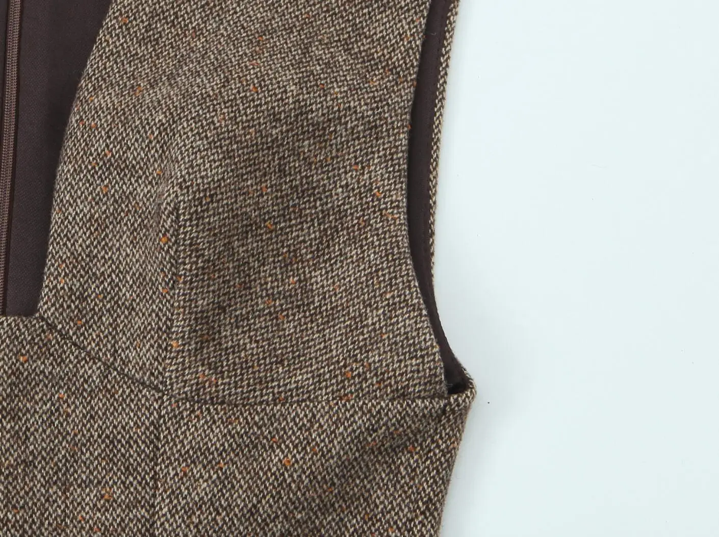 Nuevo vestido elegante de otoño con escote en V profundo y Tweed grueso sin mangas para mujer, Vestidos cortos ajustados de cintura baja acampanados, Vestidos sin mangas, bata de fiesta