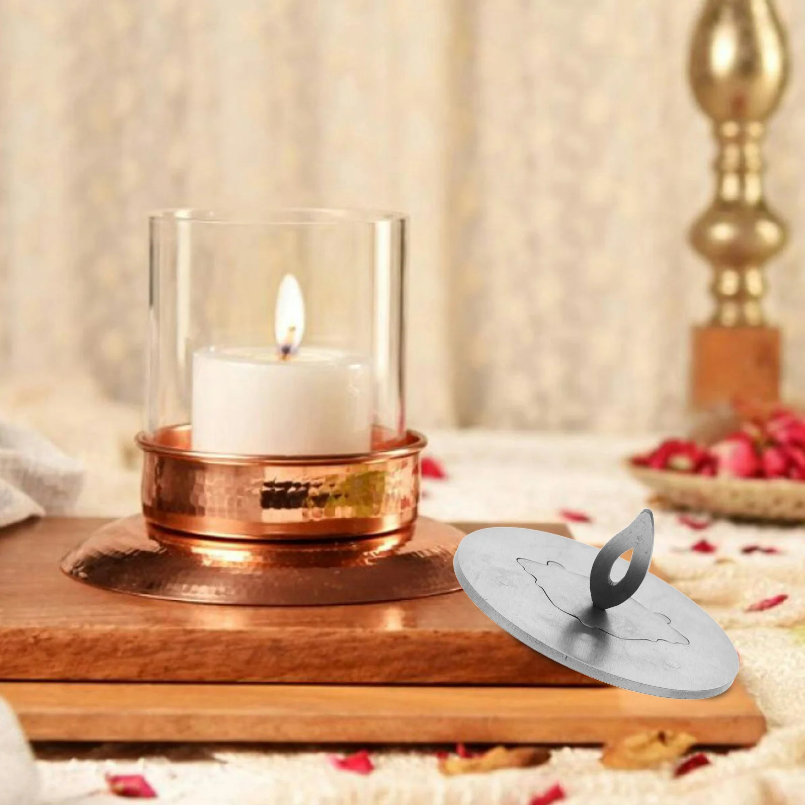 

Professional Stainless Steel Snuffer Creative Windproof Extinguisher for Scented Jar Tea Light Aromatherapy Candles Home