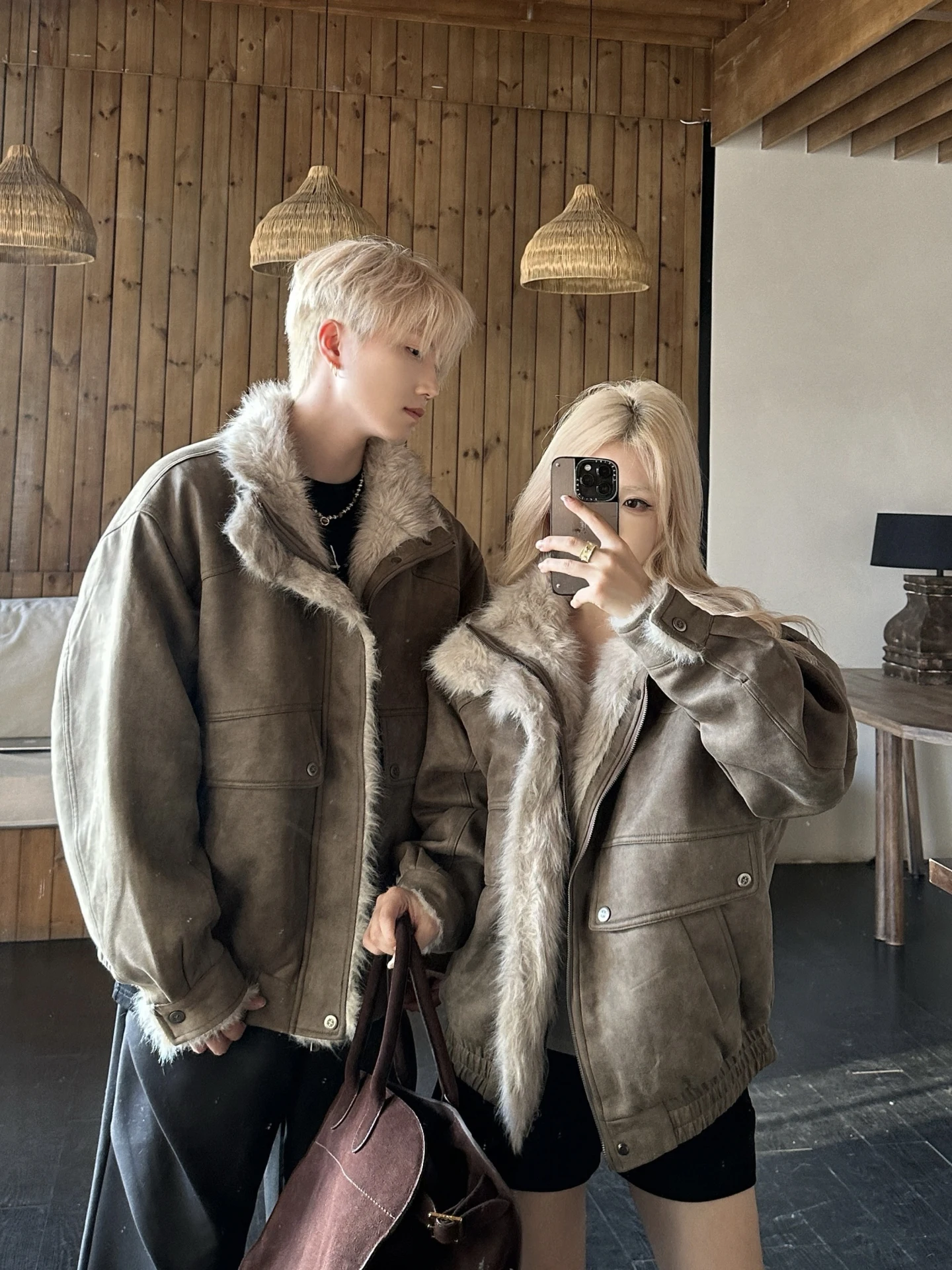 

Thiened American Sle Motorcycle Jaet Couples Matching Cotton Clothes Autumn Winter Warm Faionable Suede Outerwear