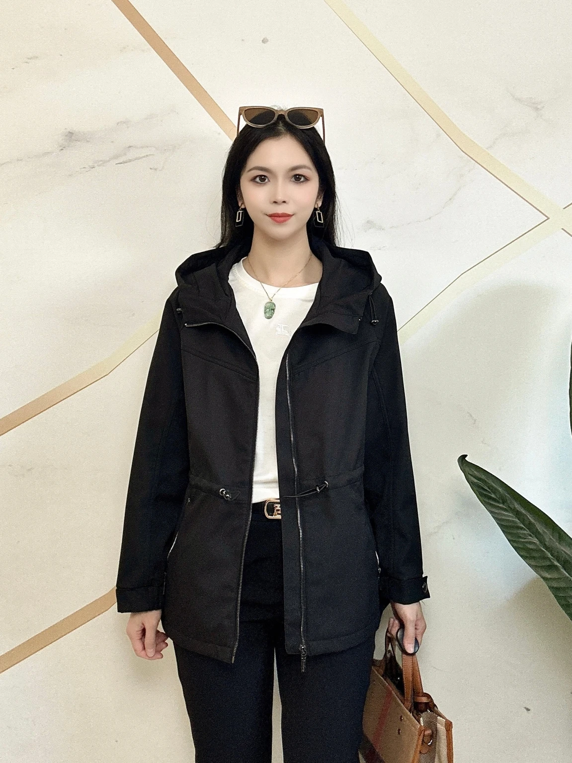 Briti Sle Damen-Jacke mit Fleecefutter und Kapuze, warmer, vielseitiger, übergroßer Mantel, modische Winter-Oberbekleidung, bereit für den Arbeitsweg