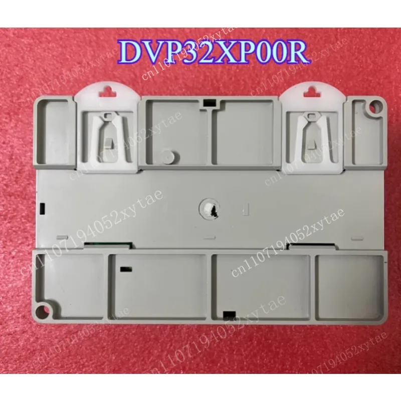PLC host DVP32XP00R