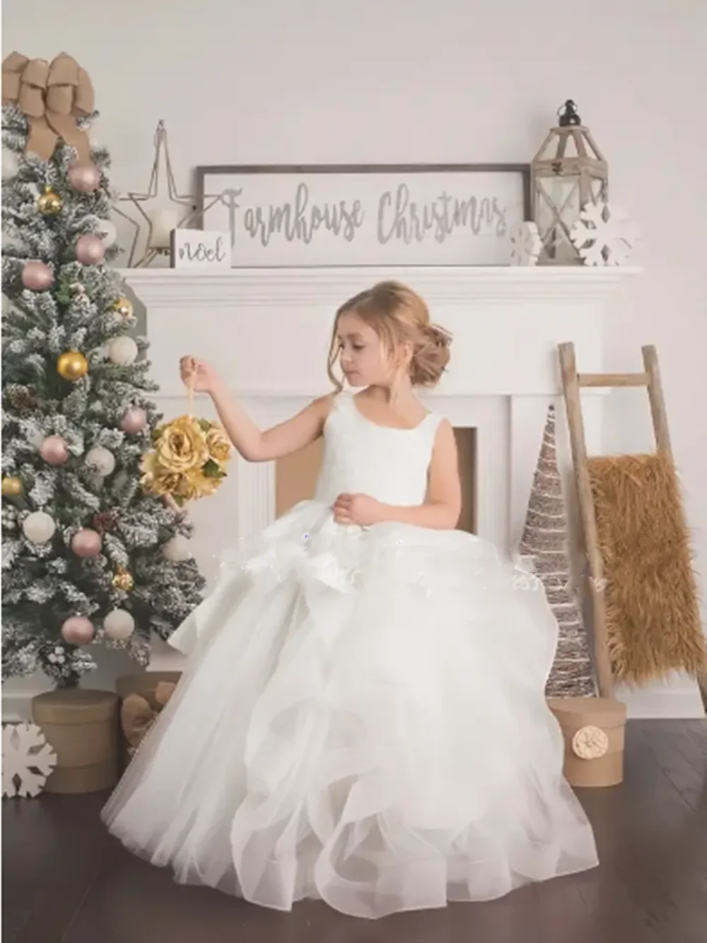 Pleat Wedding Sleeveless Floor Length Long Ball Flower Girl Dress Applique Sweep Train Formal First Communion Dress Customized