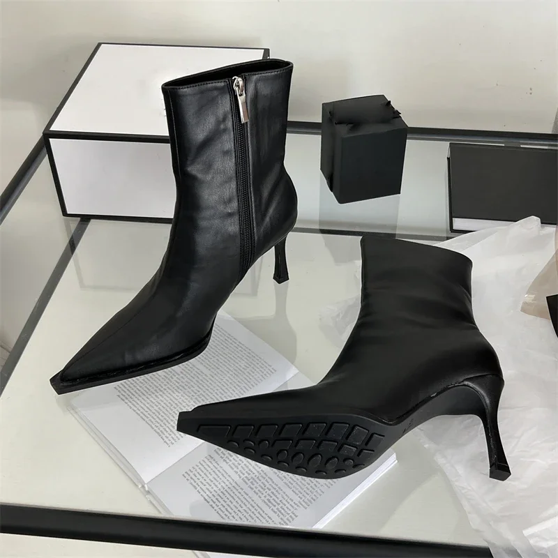 Winter Pointed Toe Women Modern Ankle Boots Eelgant Thin High Heel Chelsea Shoes Soft Leather Zipper Ladies Short Boots