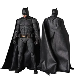 Justice League Bruce Wayne Mafex 056 Action Figure Batman Joint Movable NECA  Anime Model Birthday Present For Kids ﻿