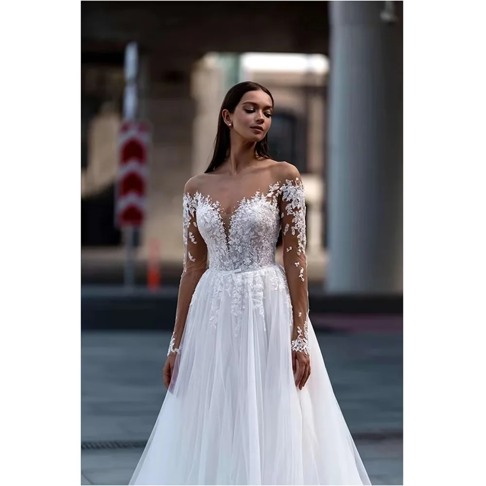 Customzied  Elegant Tulle Neck A Line Wedding Dress Sweetheart Lace Appliques Long Sleeves Bridal Gown Vestido De Novia 1