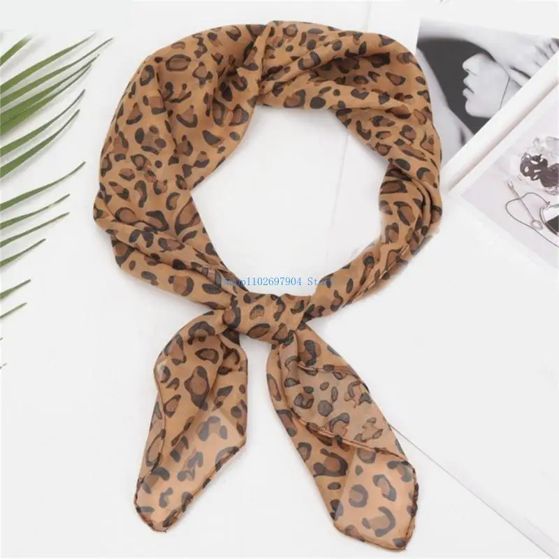

N7YF Stylish Leopard Pattern Silk Imitation Scarf Fashionable Neckerchief Enhancing Look In Various Occasion for Lady Girls