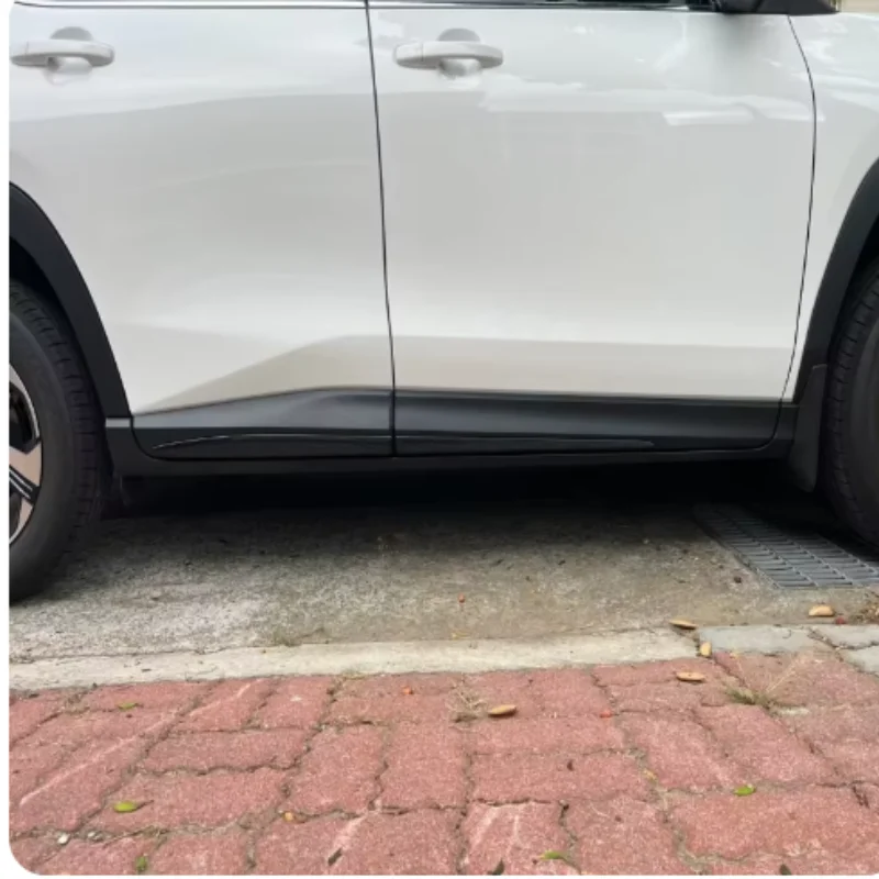 

For Toyota Yaris Cross2024 2025Carbon fiber Chrome Car Side Door Body Molding anti-scratch Protector Side Strips accessories ABS