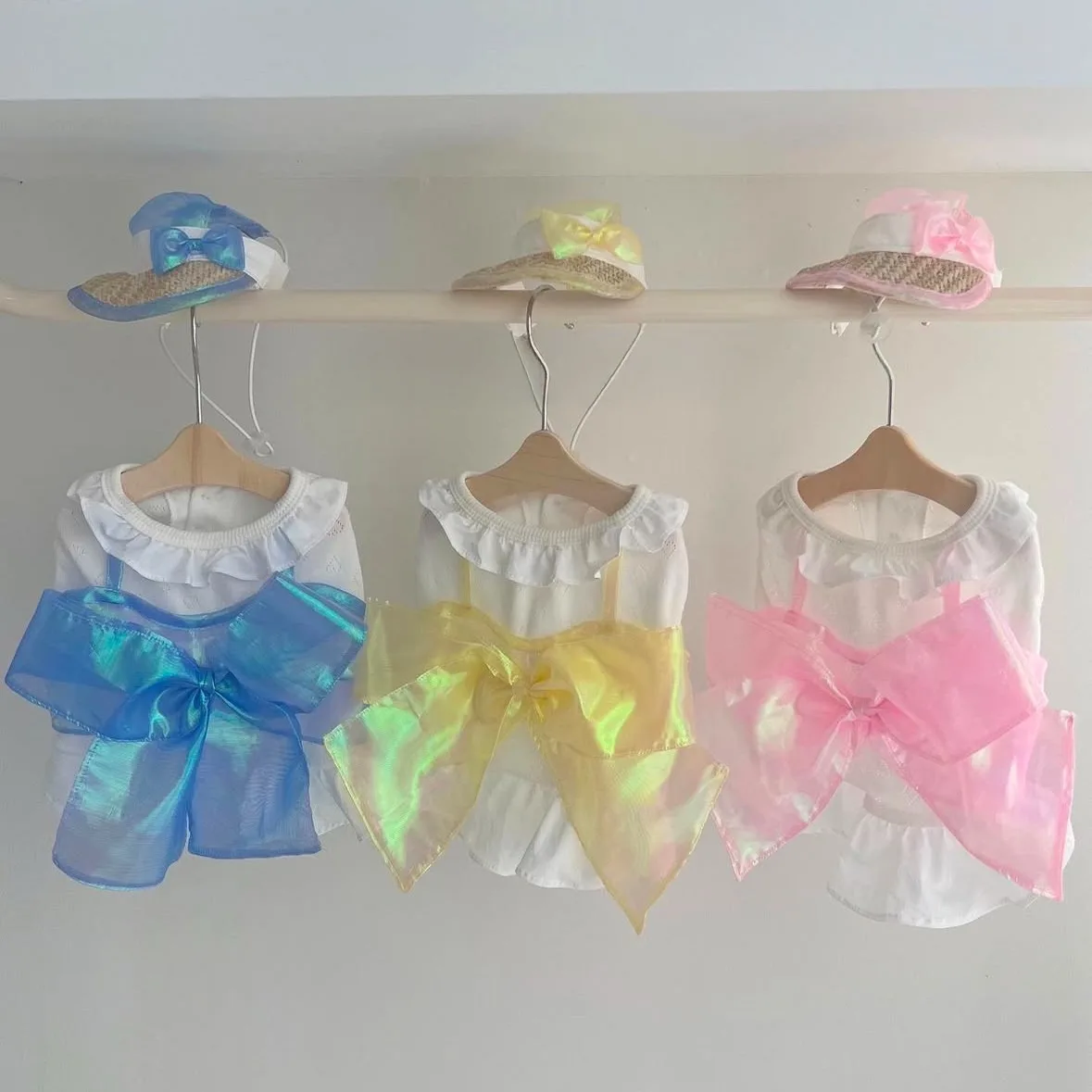 

Pomeranian Solid Color Dress Summer Bow Dress Pet Mesh Princess Skirt Teddy Breathable Tank Top Popular Dog Clothes
