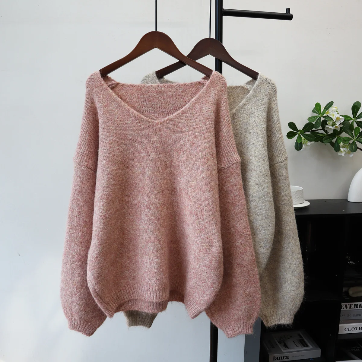 

Pullovers Women Sweaters Knitted V Neck Full Sleeve Jumpers Y2k Streetwear Elegant Splice Knit Loose Casual Autumn Winter 2025