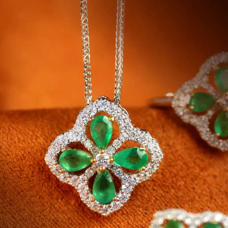 Lab Emerald Tone Pear Cut CZ Lucky Four Leaf Clover Jewelry Sets Women Grace Charisma Statement Proposal Necklace Earrings Ring