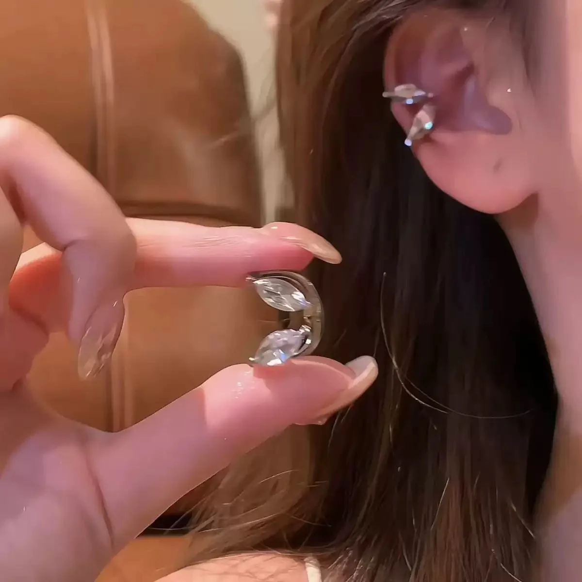 1 Stück Koreanischer Zirkon Doppelschichtiger Blatt-Ohrring ohne Ohrloch für Frauen Silberfarbener Ohrknochen-Clip Ohrklemme Ohne Piercing Schmuck – Detail 2