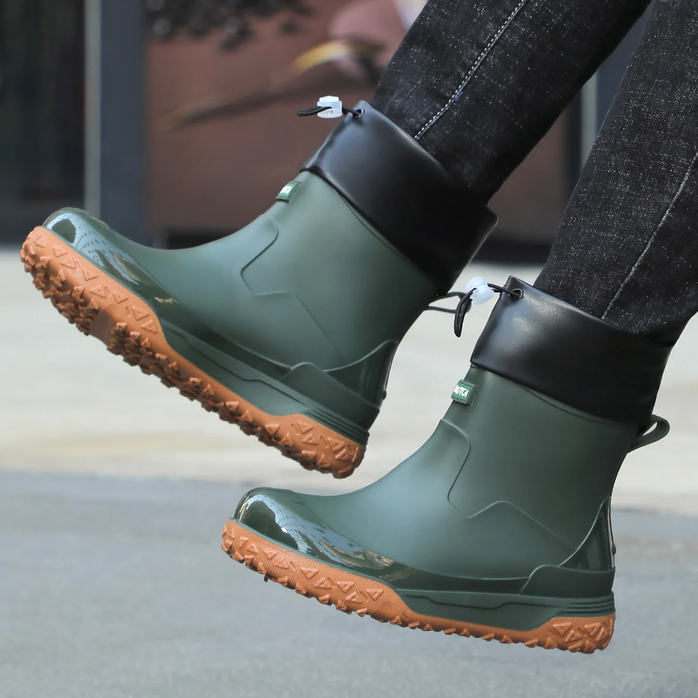 Fishing water shoes for men waterproof anti-slip wear-resistant rain boots rain shoes,  new style kitchen work rubber shoes