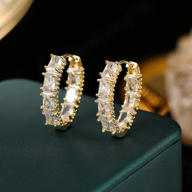 

Korean Style Square Zircon Simple Water Drop Hoop Earring for Wedding or Party