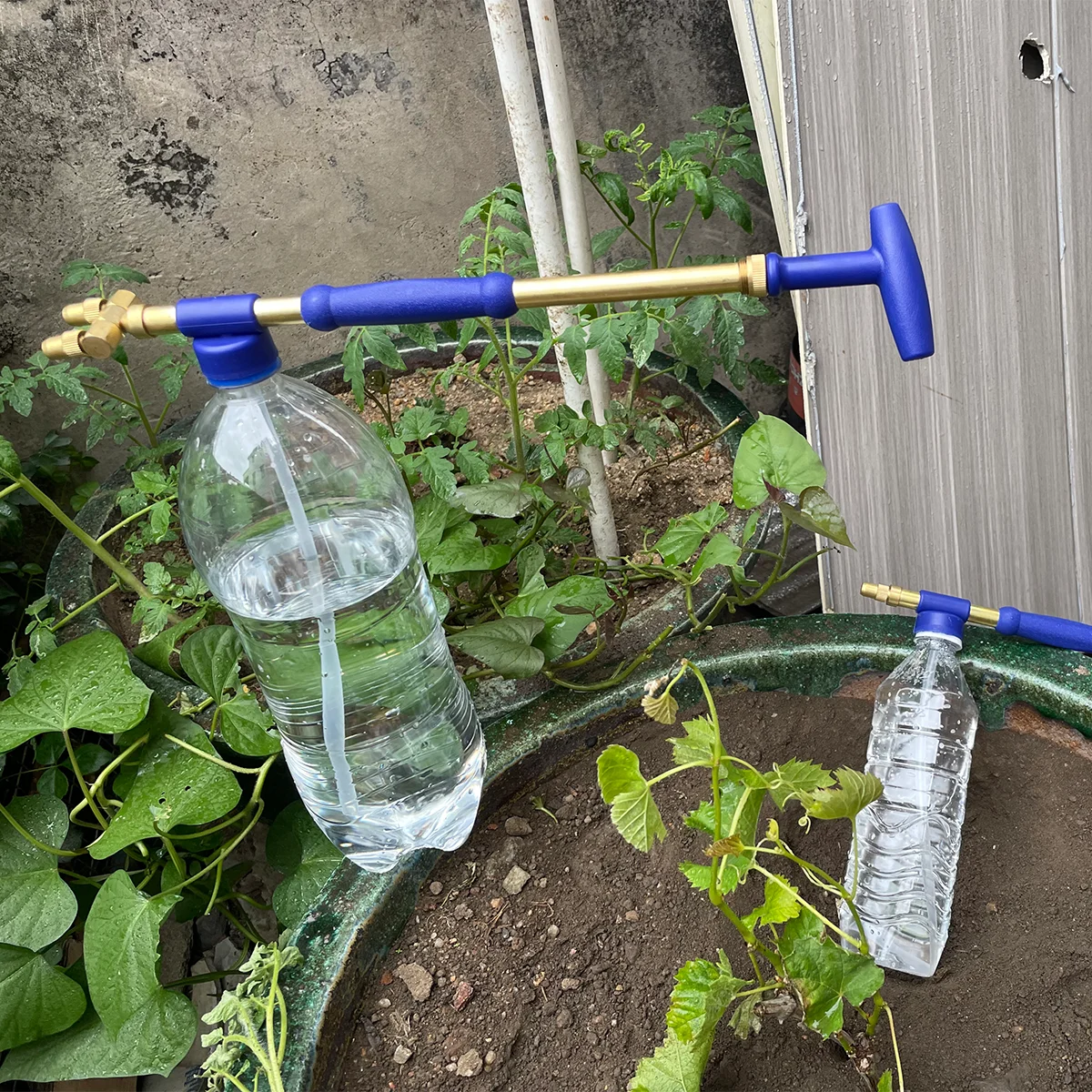 Portable Manual Sprayer, Reciprocating Sprayer, Handheld Sprayer, Compatible with Most Plastic Bottles, for Watering Plants.