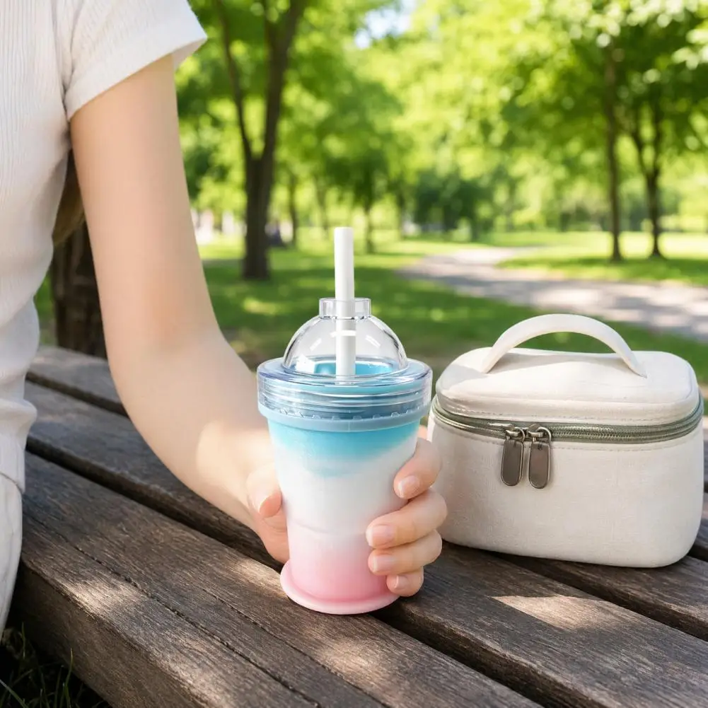 Hockey Puck Maker Foldable Ice Hockey Cup with Straw Leak-proof Lid Portable Silicone Beverage Cup for Drinks Juice Whiskey Ice