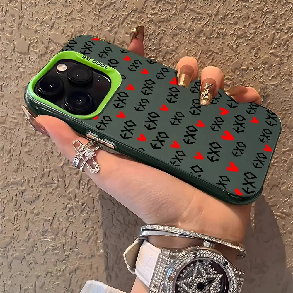 حافظة هاتف Kpop E-EXO لهاتف آيفون 16 15 14 13 12 11 Plus Pro Max متعددة الألوان غطاء ليزر أورورا مقاوم للصدمات Funda