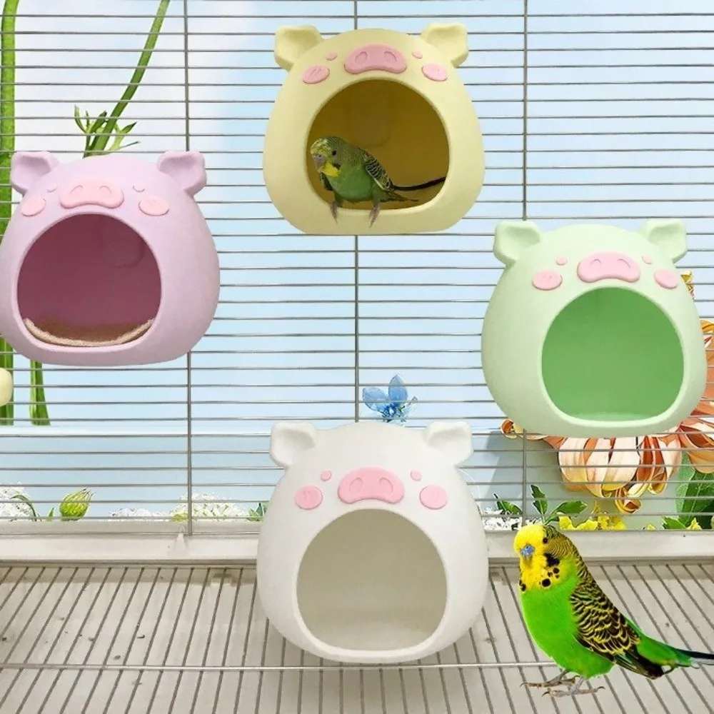 

Cartoon Bird Breeding Nest Pig Shape Wear-resistant Hanging Hamster House Plastic Bite Resistant Pet Habitat Garden Decor