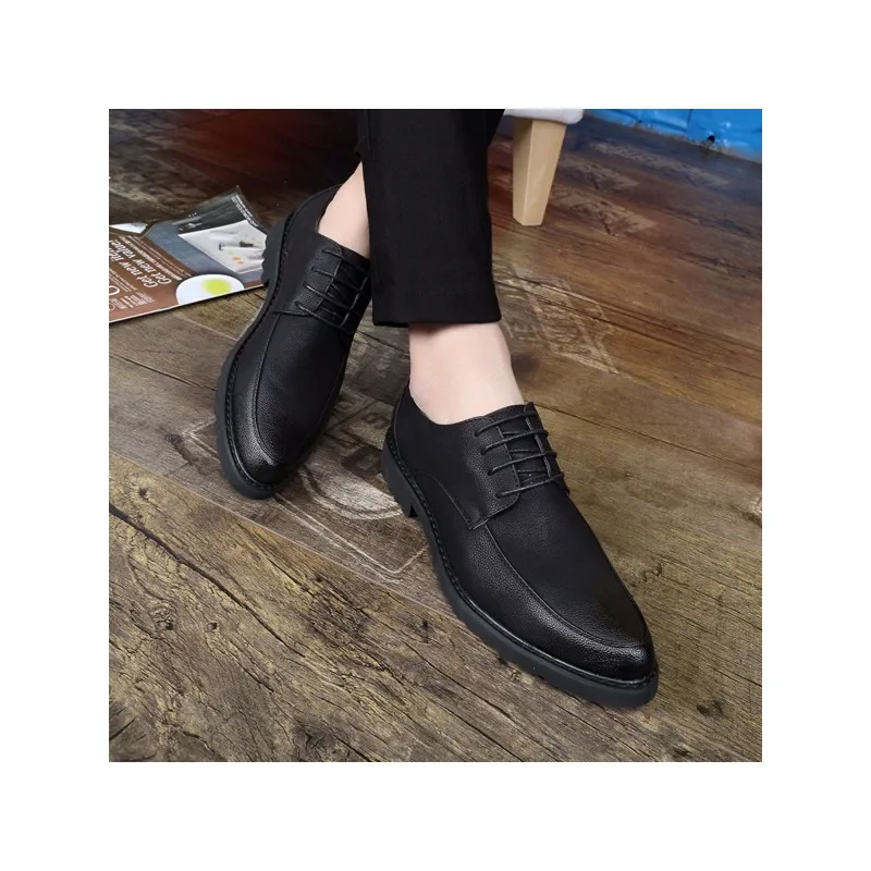 Scarpe eleganti formali da uomo stile stringato semplice