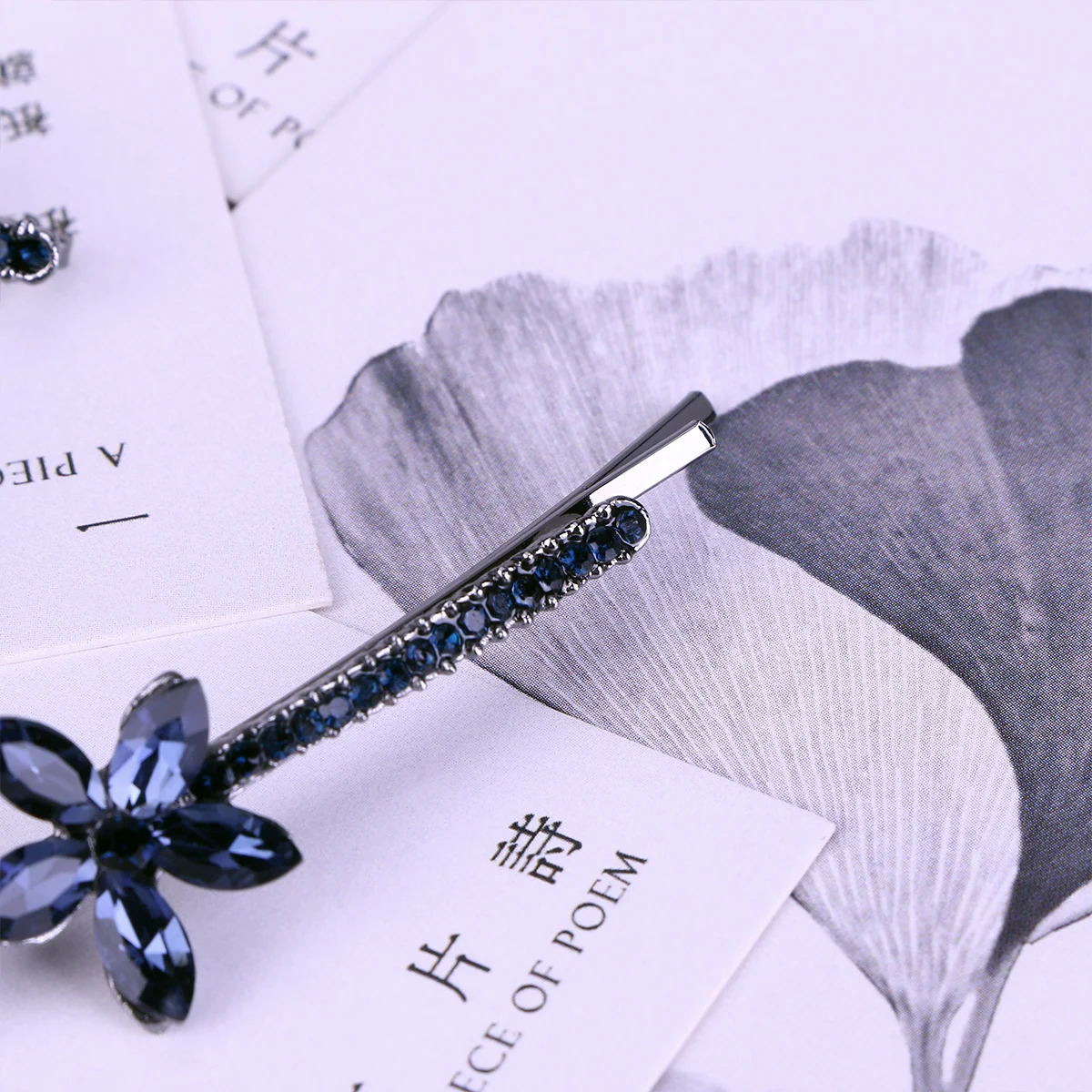 

Rhinestone Edge Clip 2 Pairs Retro Blue Women Hairpin Fashion Girls Hair Accessories Durable Lovely Thick Chinese Style