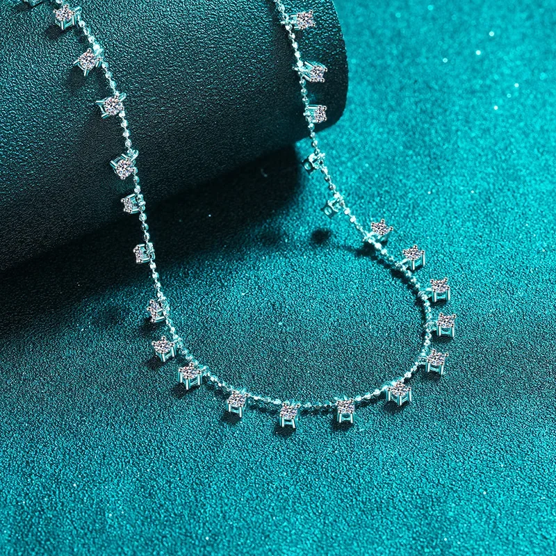 18K Gold Inlaid Moissanite Champagne Gold Necklace, Ladies' Smiling Diamond Thread Chain, Simple High-end Collarbone Chain
