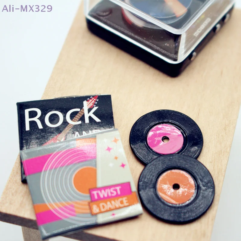 {MX329} 1 ensemble maison de poupée Mini disque CD lecteur de disque vinyle plateau tournant Vintage scène Miniature modèle jouets maison de poupée accessoires