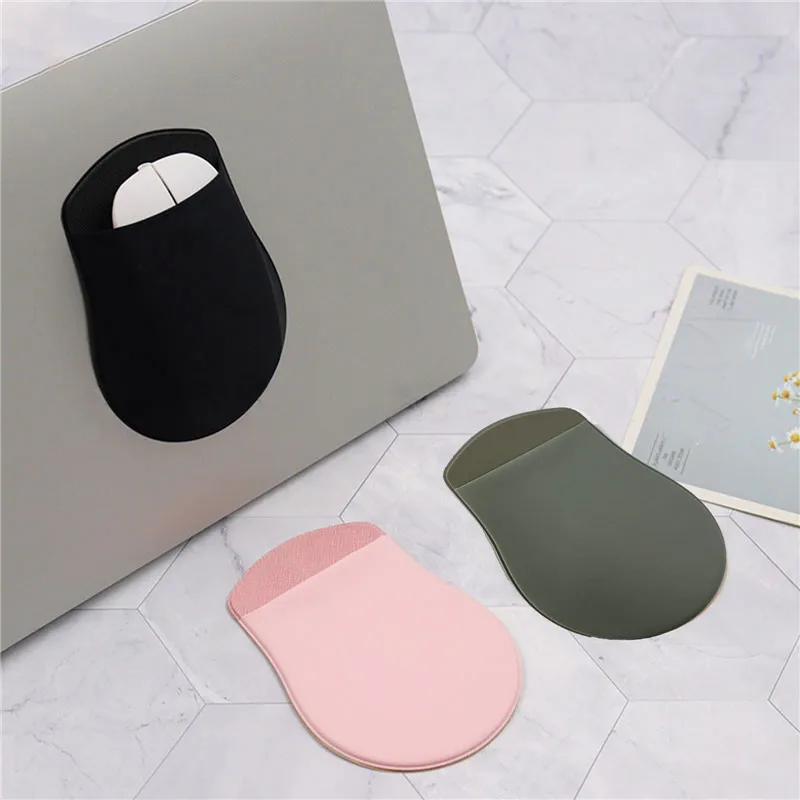 Portable Mouse Sleeve for Laptop Reusable Adhesive Stick On External Mouse Carrying Case Travel Pocket Cover