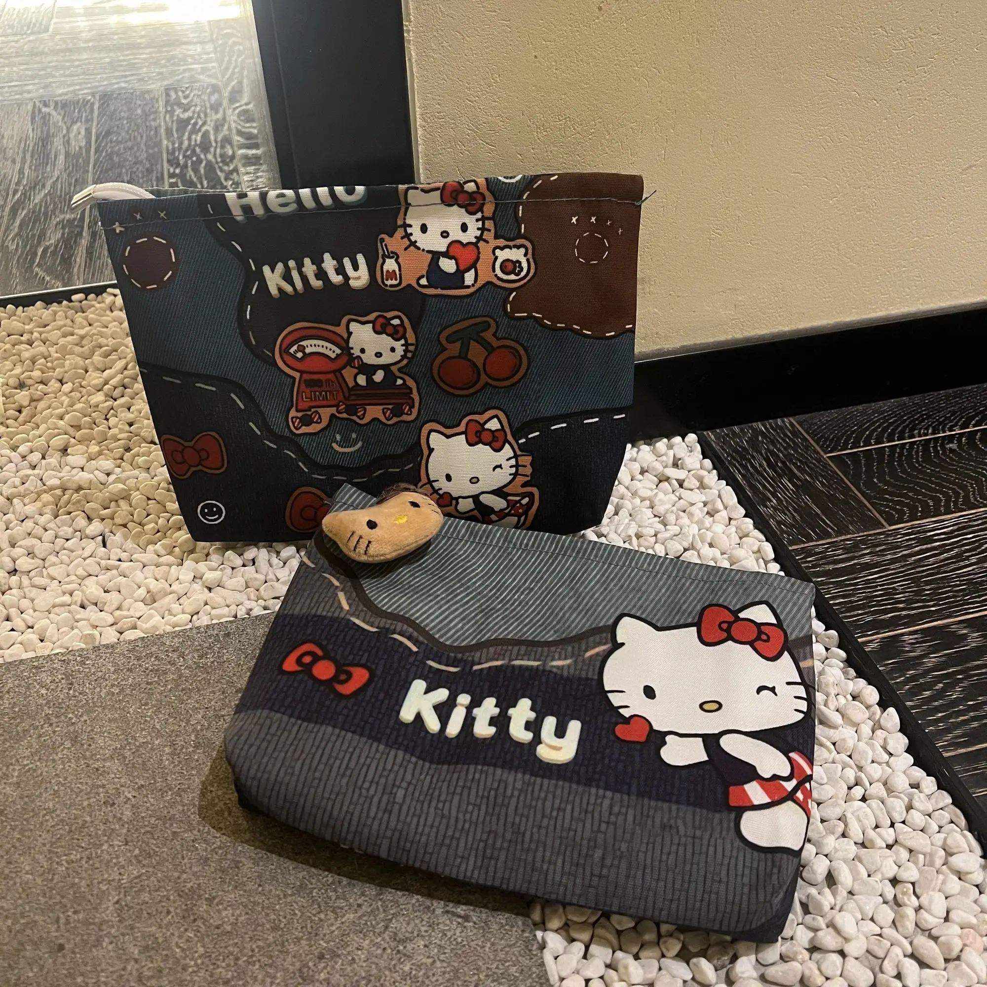 

Kawaii Hello Kitty New Niche Cartoon Original Clutch Cosmetic Bag Large Capacity Storage Bag Portable Change Simple Double-Sided