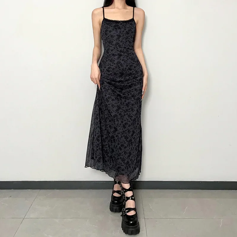 

Vintage Y2K Summer Long Dresses Grunge Streetwear Loose Fit Spaghetti Strap Maxi Dress Retro Costume 2000s Fashion