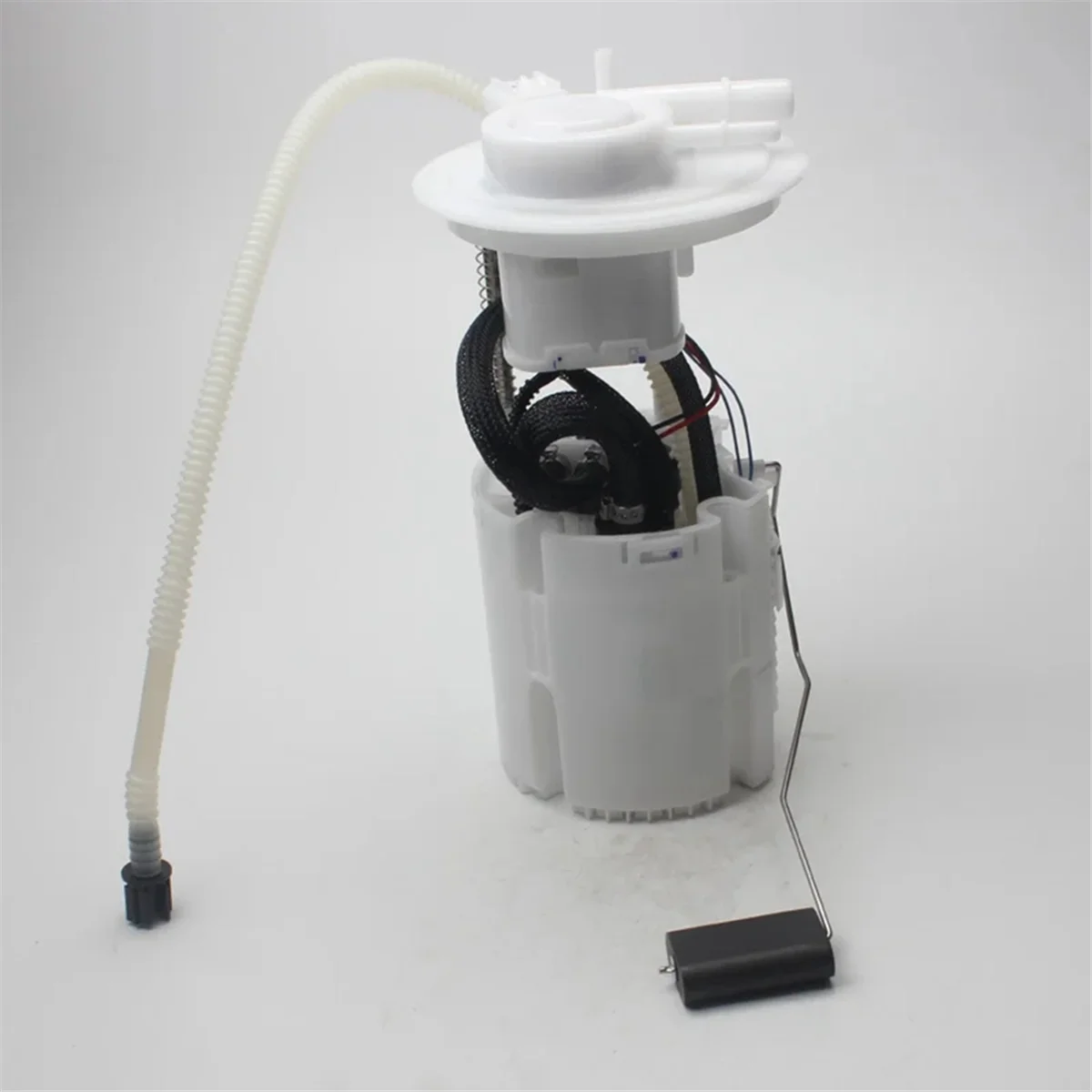 Fuel Pump Assembly 68109894AE for Jeep Chrysler Cherokee 200 2014-2022